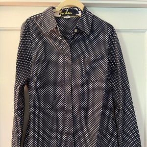 BODEN Women's Button up shirt - navy white dots / green floral accents EUC Sz 8R